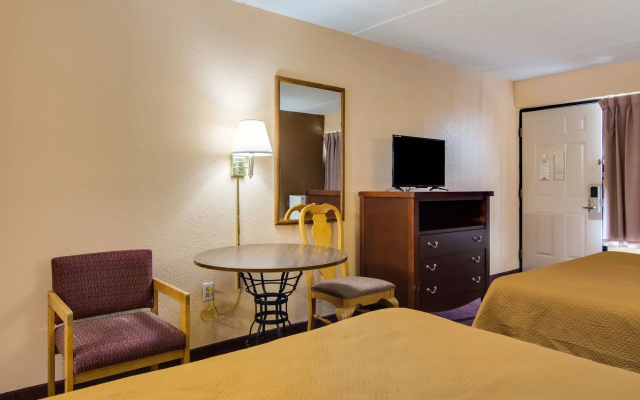 Motel 6 Macon, GA