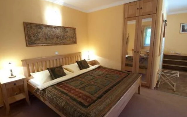 Garni Hotel 1.plavební