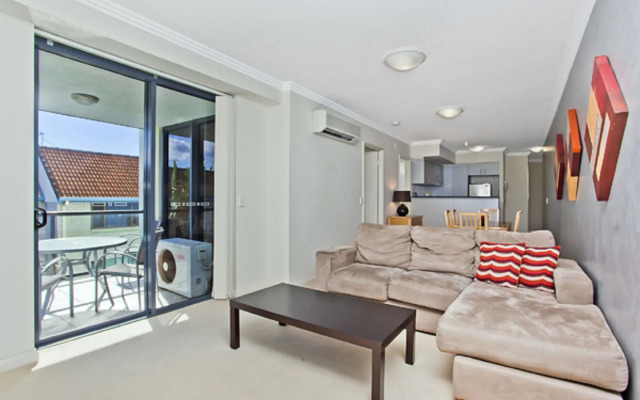 Aqualine Apartments