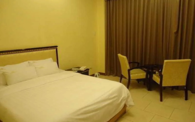Lohas Hotel