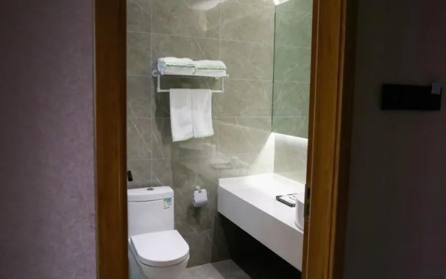 GreenTree Inn Ankang Chengpeng Mechatronics CityBusiness Hotel