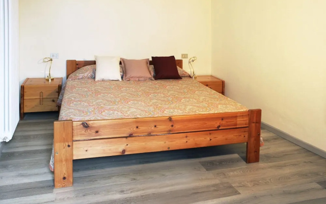 Silverlake Apartment
