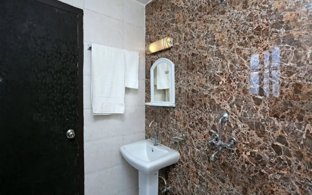 OYO 10948 Home Modern Studio Bhumiyadhar