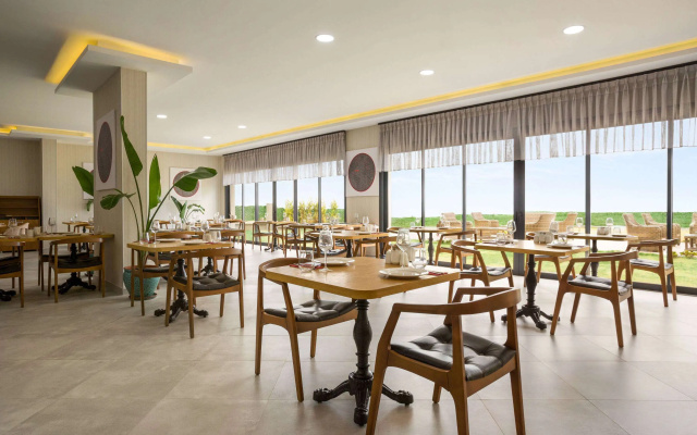 Ramada By Wyndham Cesme
