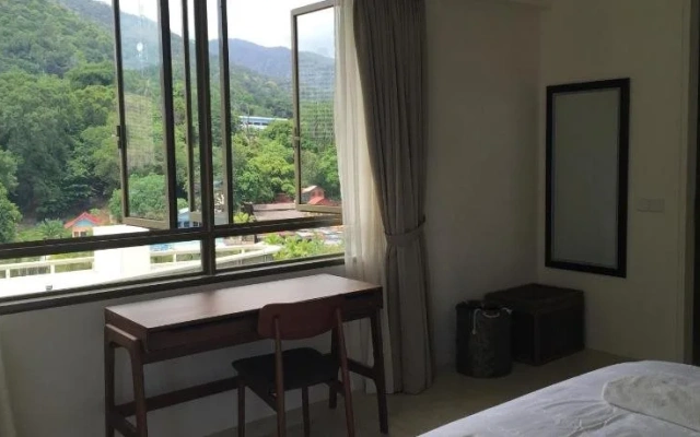 By The Sea-Panoramic Seaview Luxury Suite