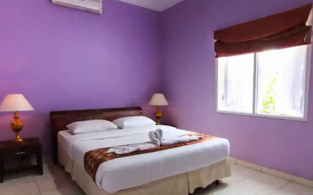 Hotel Signature Mandala Kencana