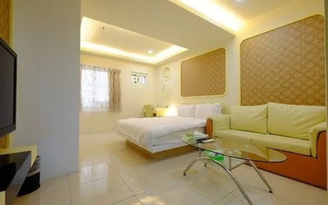 Nora Hostel