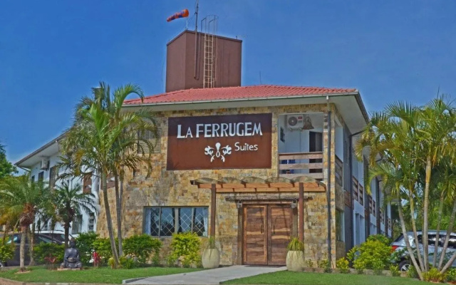 Pousada La Ferrugem Suites