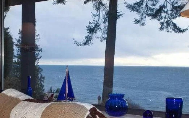 BTR Seaside Retreat