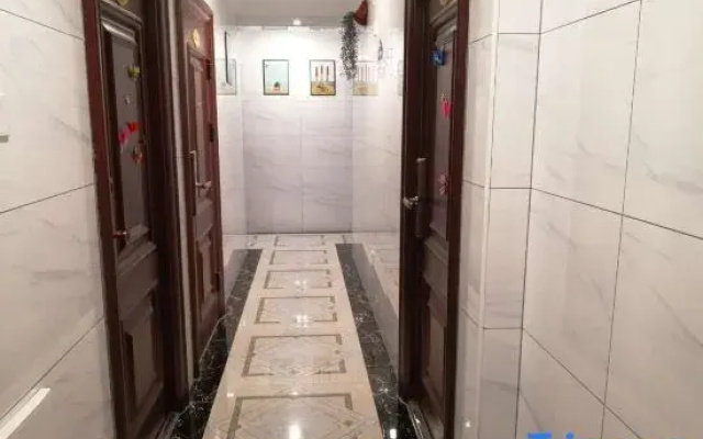 Nanchang Qiaojiangnan Apartment (West Station International Exposition City)