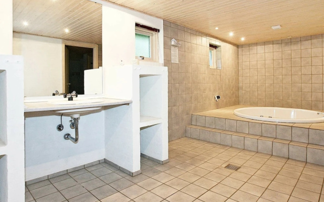 Cosy Holiday Home in Midtjylland With Sea Nearby