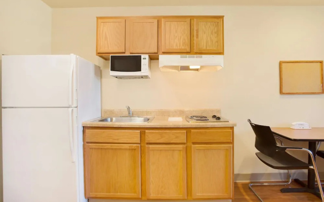 Studio 6 Extended Stay Birmingham Pelham AL