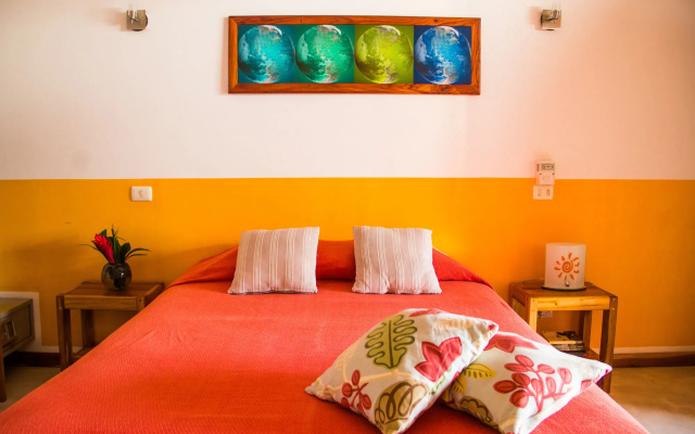 Vista Naranja Ocean View Suite Apartments