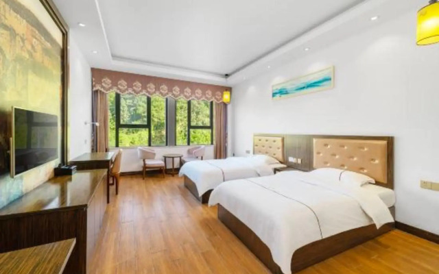 Yucheng Hotel