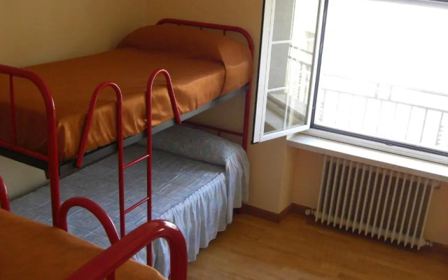 Albergue Agustina - Hostel