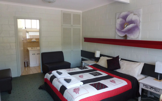 The Grampians Motel & The Views Restaurant