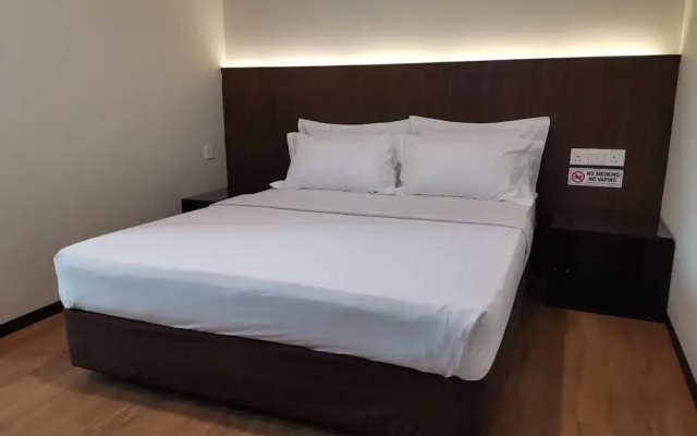 Lot 52 Hostel