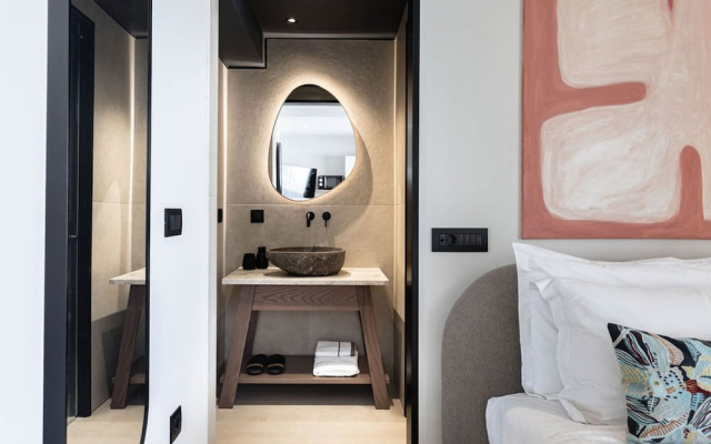 Moncasa Suites