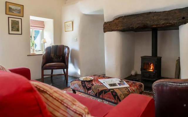 Glanrhyd cottage