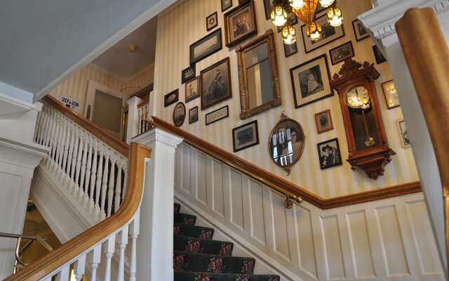 Murray Hotel In Mackinac Island United States Of America From 255 Photos Reviews Zenhotels Com