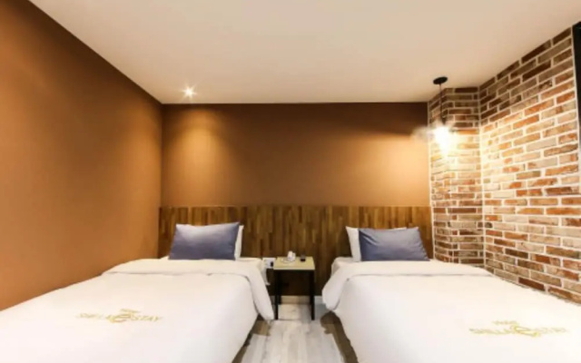 Shilla E Stay Motel