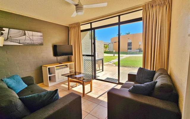 Riverview Holiday Apartment 34 - Kalbarri WA