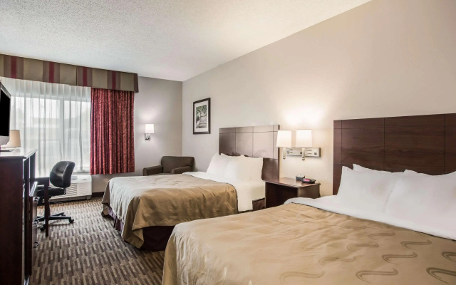 Quality Inn & Suites Lawrence - University Area