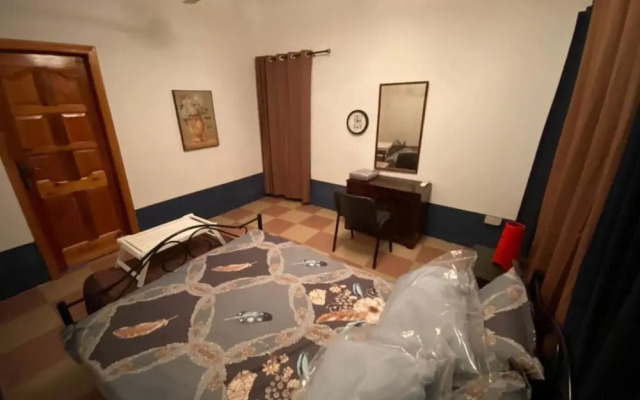 Stunning 2-bed House in Madina