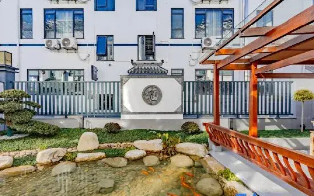 Pusu·Boyun Inn·Courtyard Fish Fun Homestay