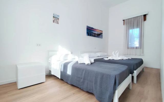 Modern Apartment Near the Beach