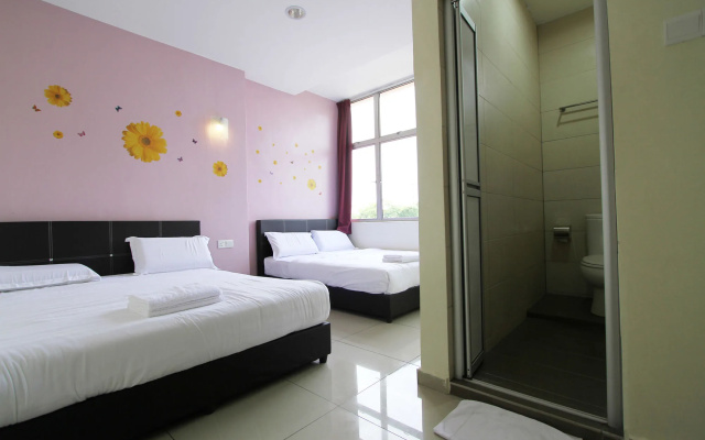 Max Inn Suite Hotel