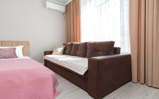 Квартира Стильная 1 комн. Roze suite в центре столицы