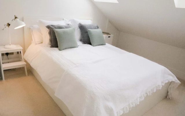 Modern 2 Bedroom In Clapham Junction