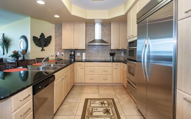 Three Bedroom With Stunning Views - Unit Crd0905