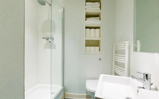 Birmingham Serviced Apartment - The Qube
