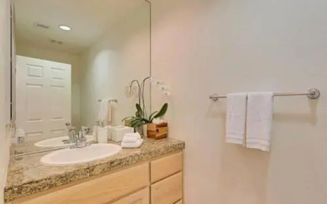 Casa Santa Fe-Pool-4br/2.5ba
