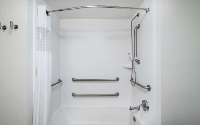 Hampton Inn & Suites Opelika - I-85 - Auburn Area