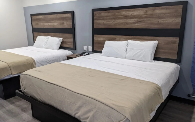 Captain Suites