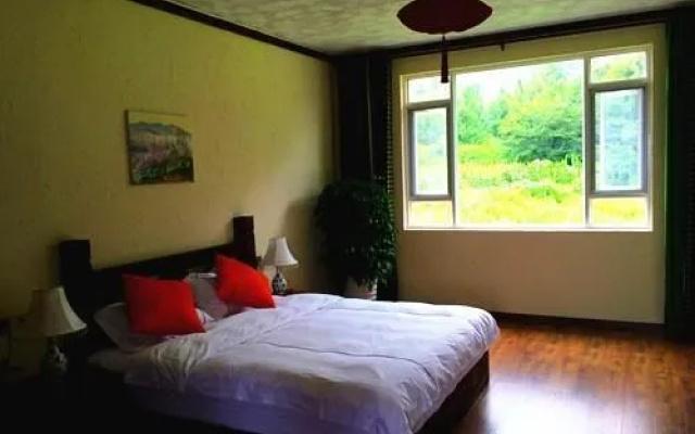 Dali Yuehai Shanqi Inn