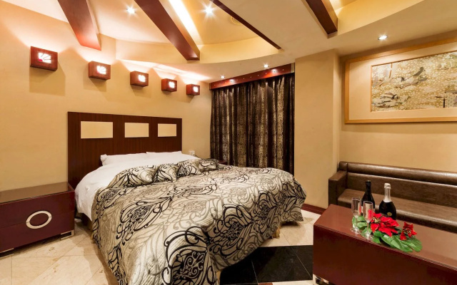 Restay Nagasaki Club - Adults Only
