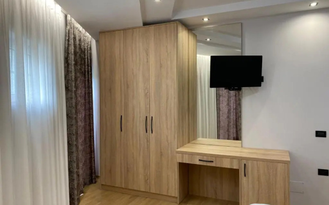 Hotel Golden