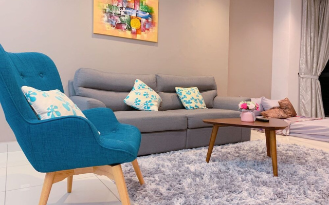 1602 Suite