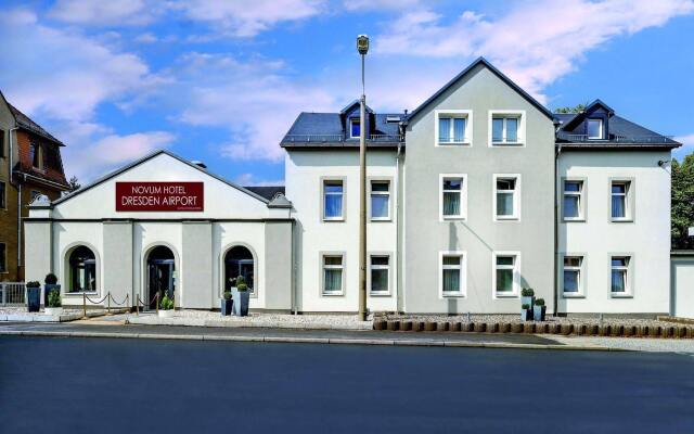 Novum Hotel Dresden Airport вид на фасад