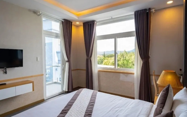 Navy Hotel Da Lat
