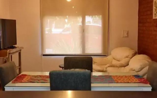 Duplex,excelente ubicación,dos cuadras del Río