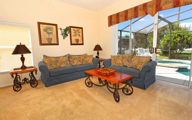 5-Bedroom Villa in Clermont 1915MSD