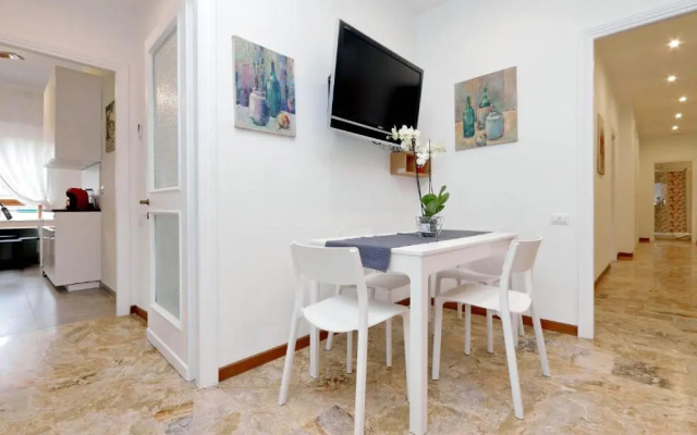 Trastevere Cozy Flat 8 People