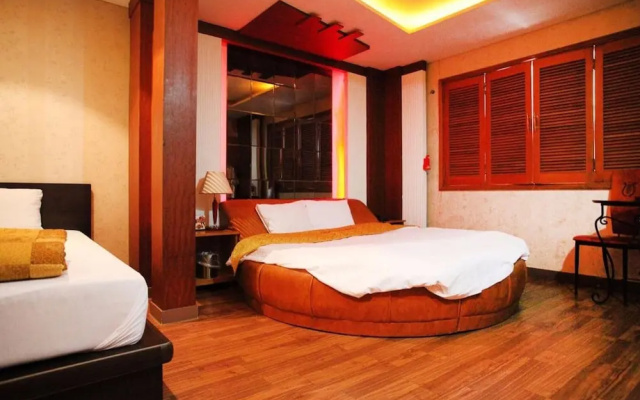 Incheon Myeongpum Hotel