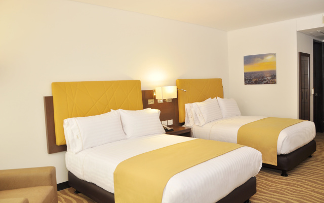 Holiday Inn Express & Suites Bogota DC