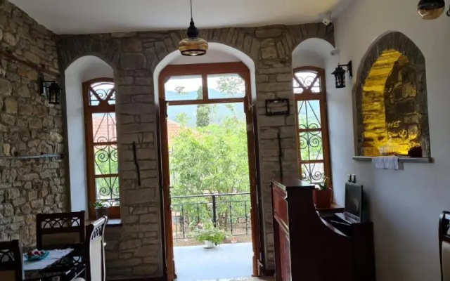 Garden Guest House